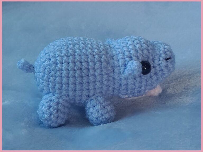 Potam, petit hippopotame au crochet